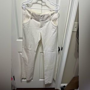 Alice+Olivia white dress pants. Worn once. Size 8. Comfortable and flattering!!